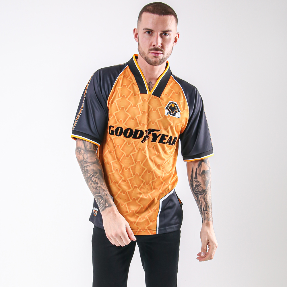 Wolverhampton Wanderers 1996 shirt Wolverhampton Wanderers Retro